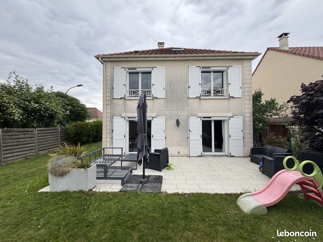 Maison 5 pièces 95 m² · à Les Clayes-sous-Bois · 95 m² · 475 000 €