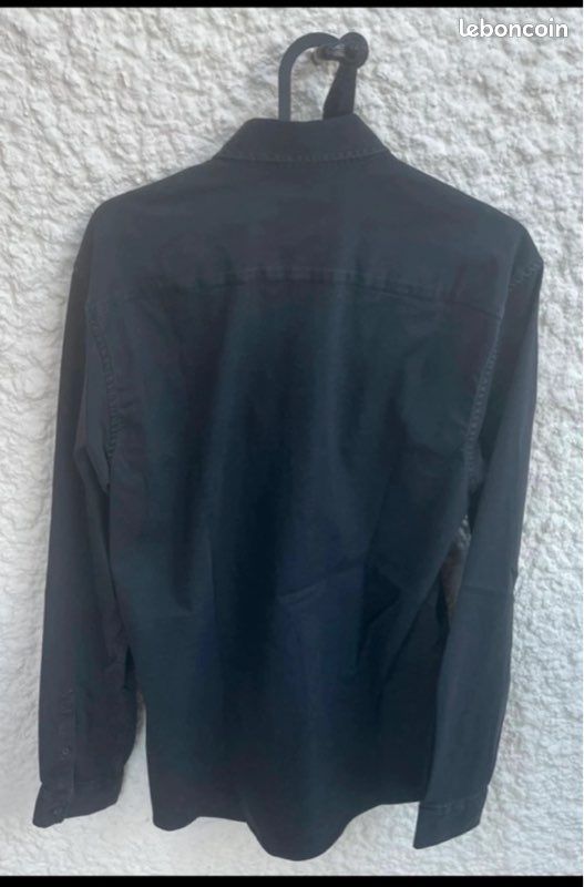 Chemise unie avec étiquette, taille S (image 2)