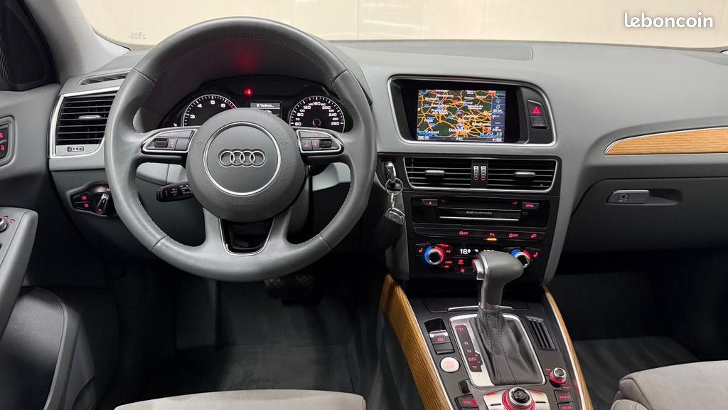 Audi Q5 2.0 TFSI Quattro 179Ch- Siege sport alcantara-ordinateur de bord- Jantes alliage (image 12)