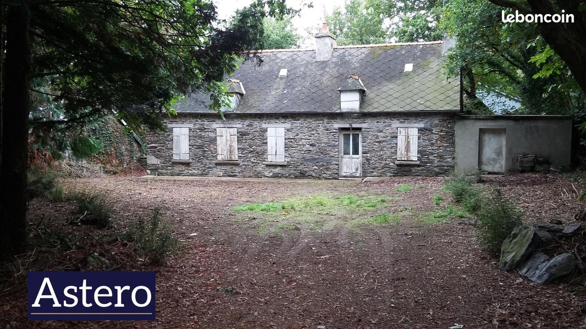 Maison 3 pièces 120 m² · à Guerlédan · 120 m² · 98 000 €