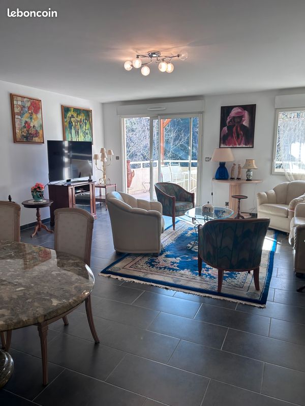 Appartement 4 pièces 104 m² · à Six-Fours-les-Plages · 104 m² · 640 000 €