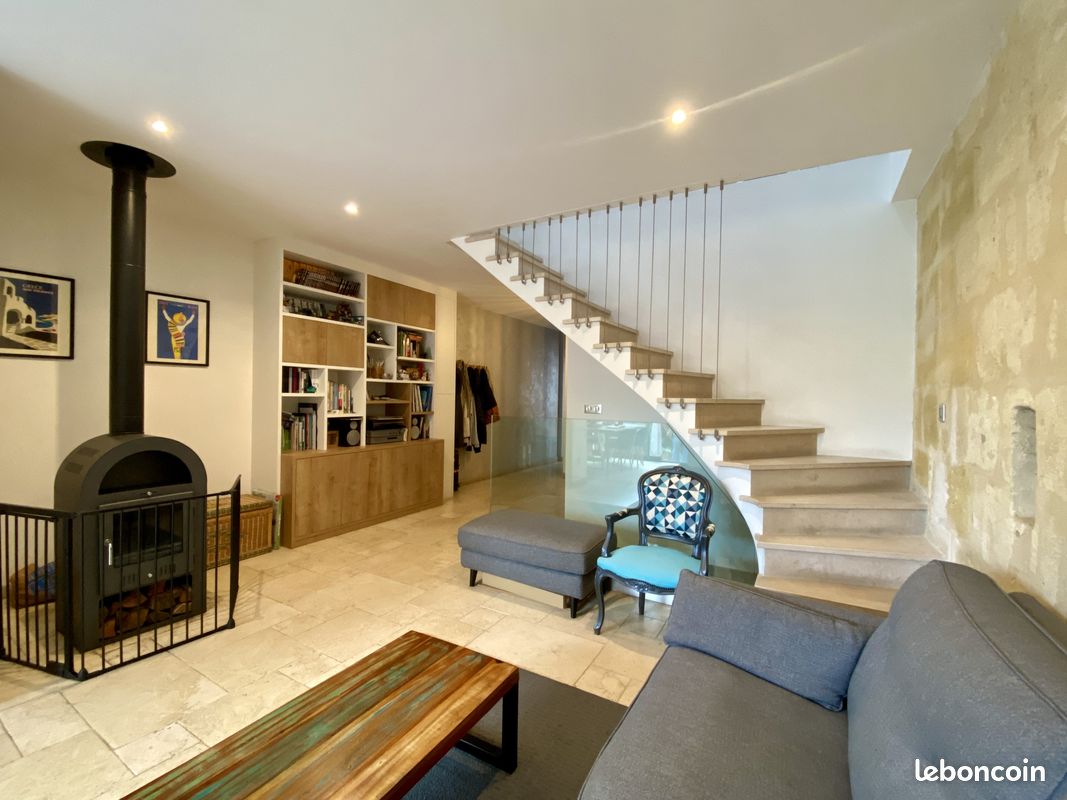 Maison 3 pièces 106 m² · à Bordeaux · 106 m² · 1 860 €/mois