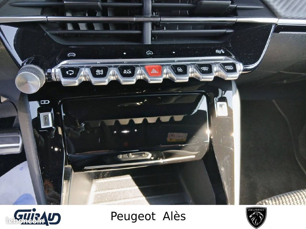 PEUGEOT 208 Hybrid 110 e-DCS6 GT (image 16)