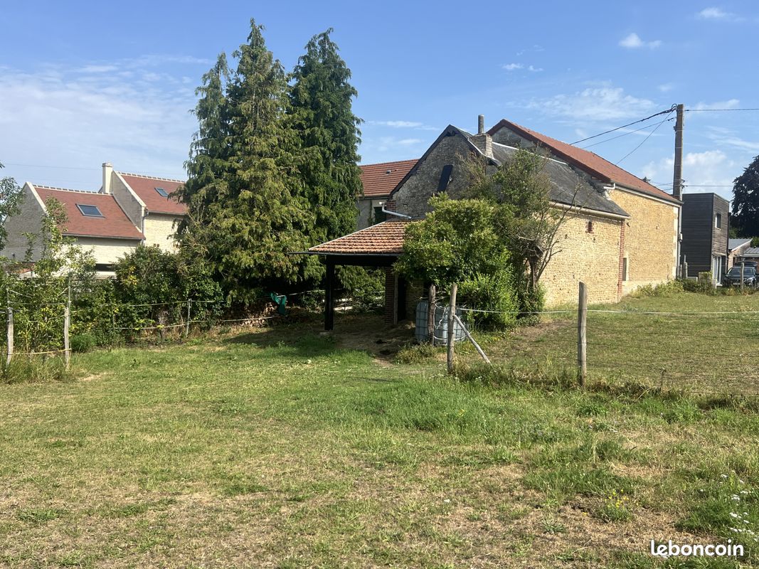 Maison 5 pièces 200 m² · à Valambray · 200 m² · 118 000 €