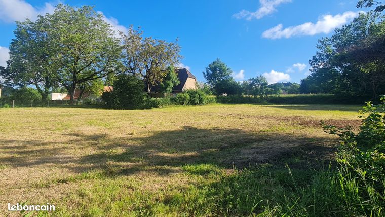Terrain 1973 m² Thégra