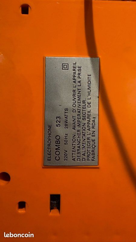 Lauson CL615 Platine Vinyle Bluetooth avec Haut-parleurs Intégrés Tourne-Disque Vintage avec USB à 3 Vitesses, Arrêt Automatique, RCA/Entrée Auxiliaire / 3,5 mm