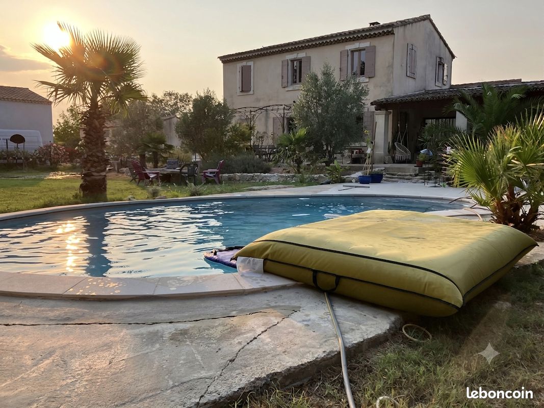 Maison 4 pièces 120 m² · à Mollégès · 120 m² · 520 000 €