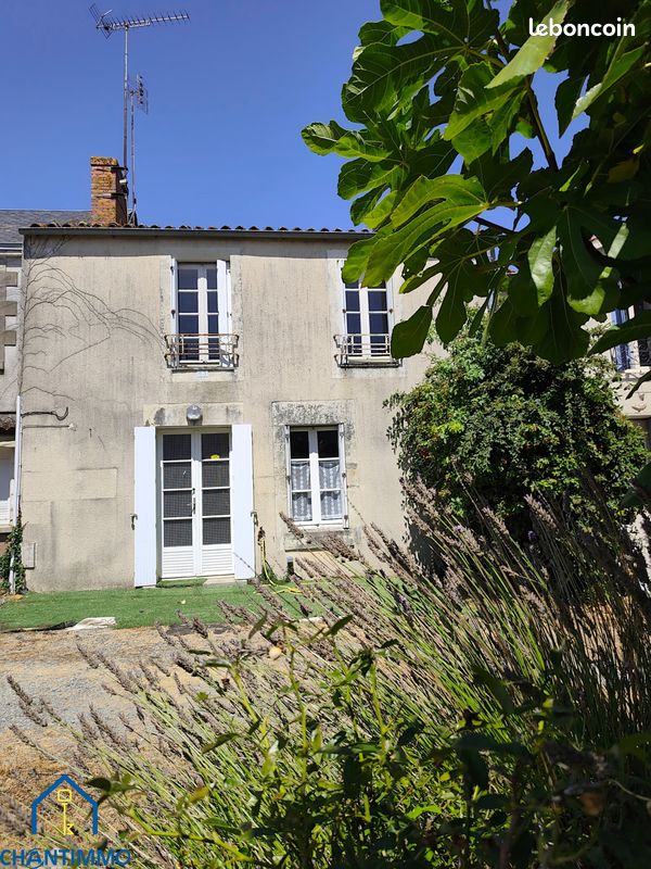 Maison 4 pièces 75 m² · à Bazoges-en-Pareds · 75 m² · 35 200 €