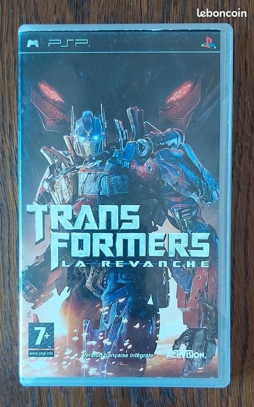 Jeu PSP - Transformers La Revanche (image 1)