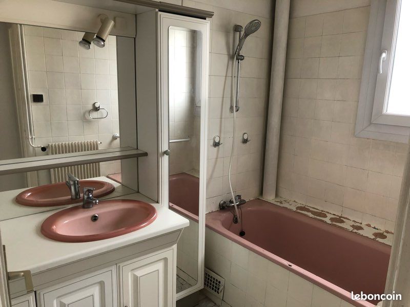 Appartement 3 pièces 55 m² · à Fontaine · 55 m² · 75 000 €