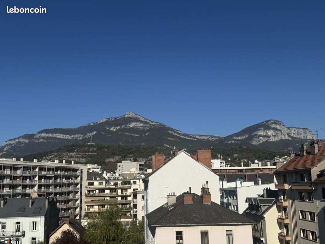 Appartement 4 pièces 86 m² · à Chambéry · 86 m² · 1 200 €/mois