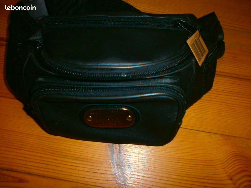 Sac banane homme multipoches (image 1)