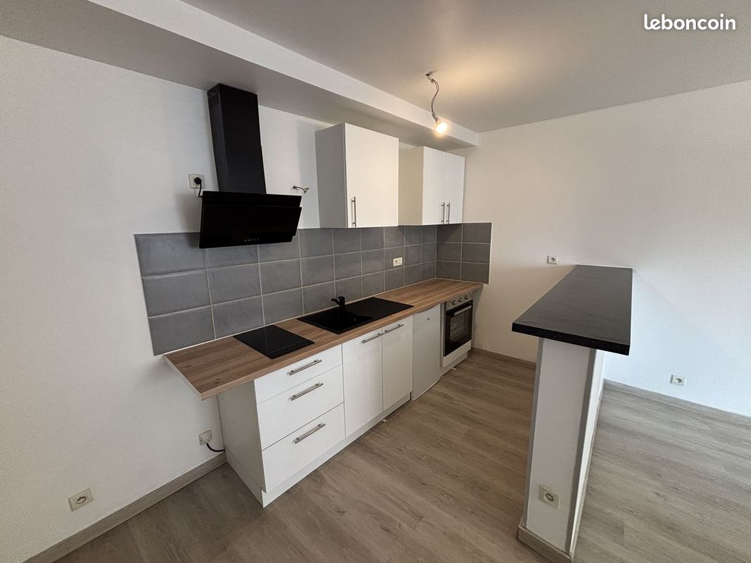 Appartement a louer vesoul - 2 pièce(s) - 45 m2 - Surfyn