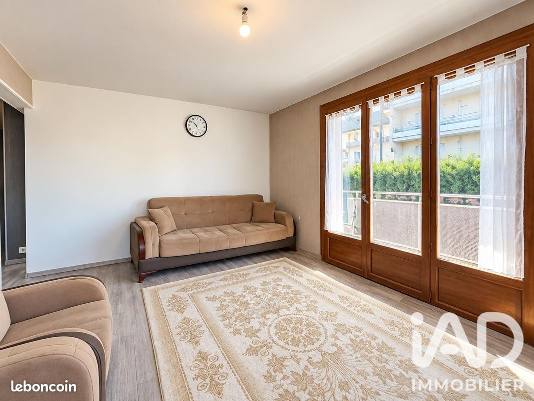 Appartement 4 pièces 67 m² · à Thonon-les-Bains · 67 m² · 220 000 €