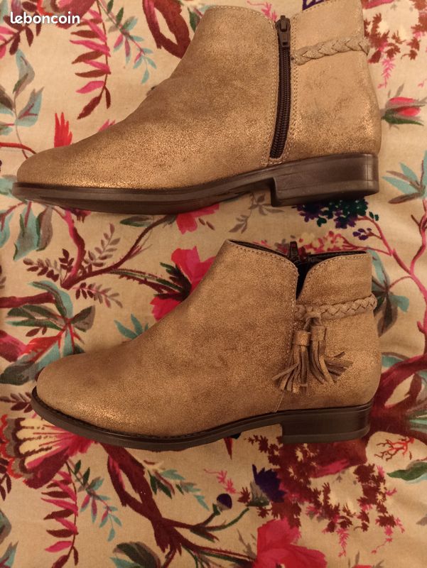 Boots (image 4)