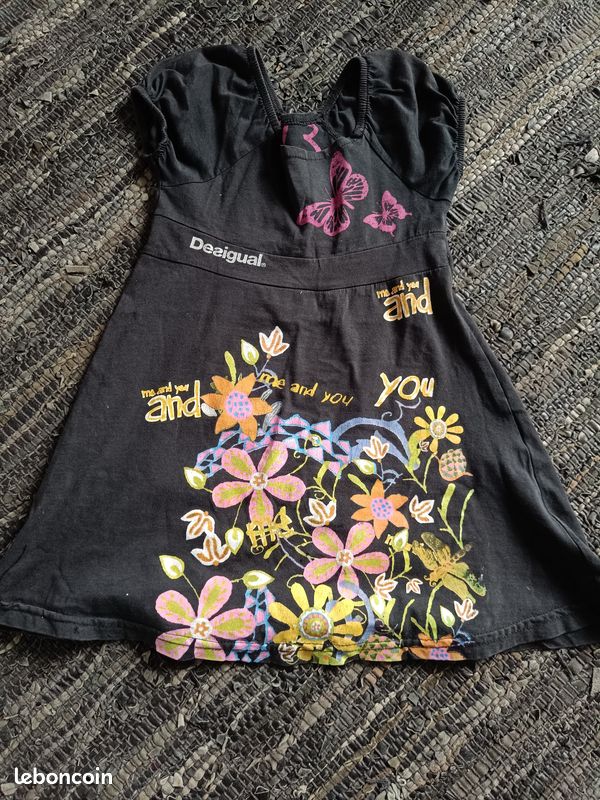 Robe Desigual 2/3 ans (image 1)