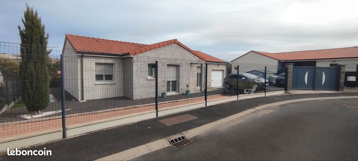 Maison 5 pièces 109 m² · à Billom · 109 m² · 335 000 €