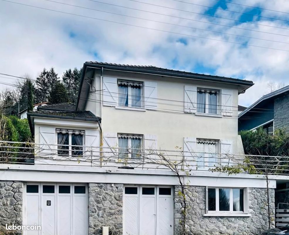 Maison 9 pièces 135 m² · à Tulle · 135 m² · 105 000 €