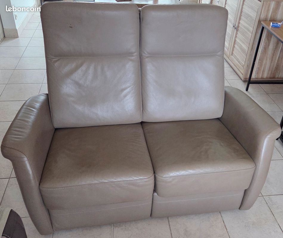 Canapé 2 Places Milan – Gris – Microfibre – 175 Cm – Accoudoirs Amovibles – Neuf (détail)