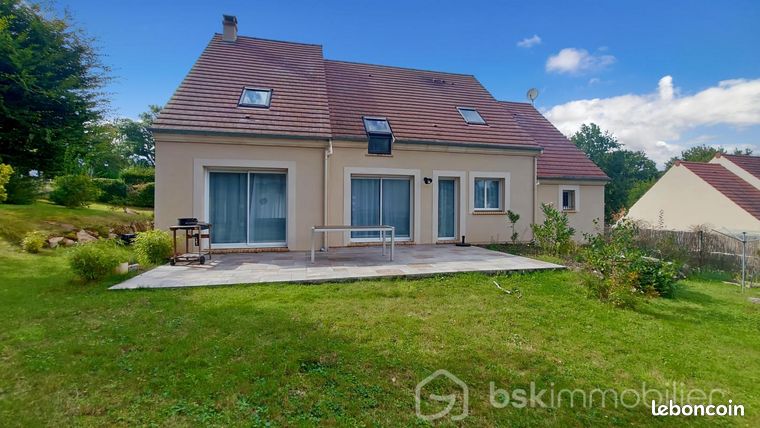 Pavillon 6 pièces 143 m²