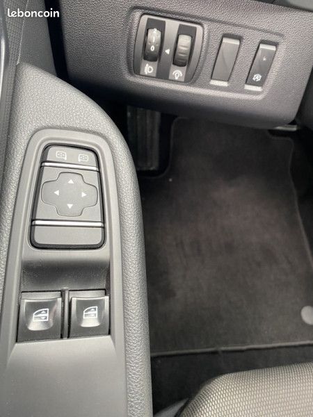 Renault CLIO IV 1.5 DCI 90CH ENERGY BUSINESS EDC 5P (image 10)