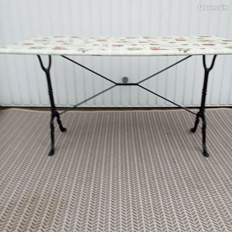 Table style bistrot (image 5)