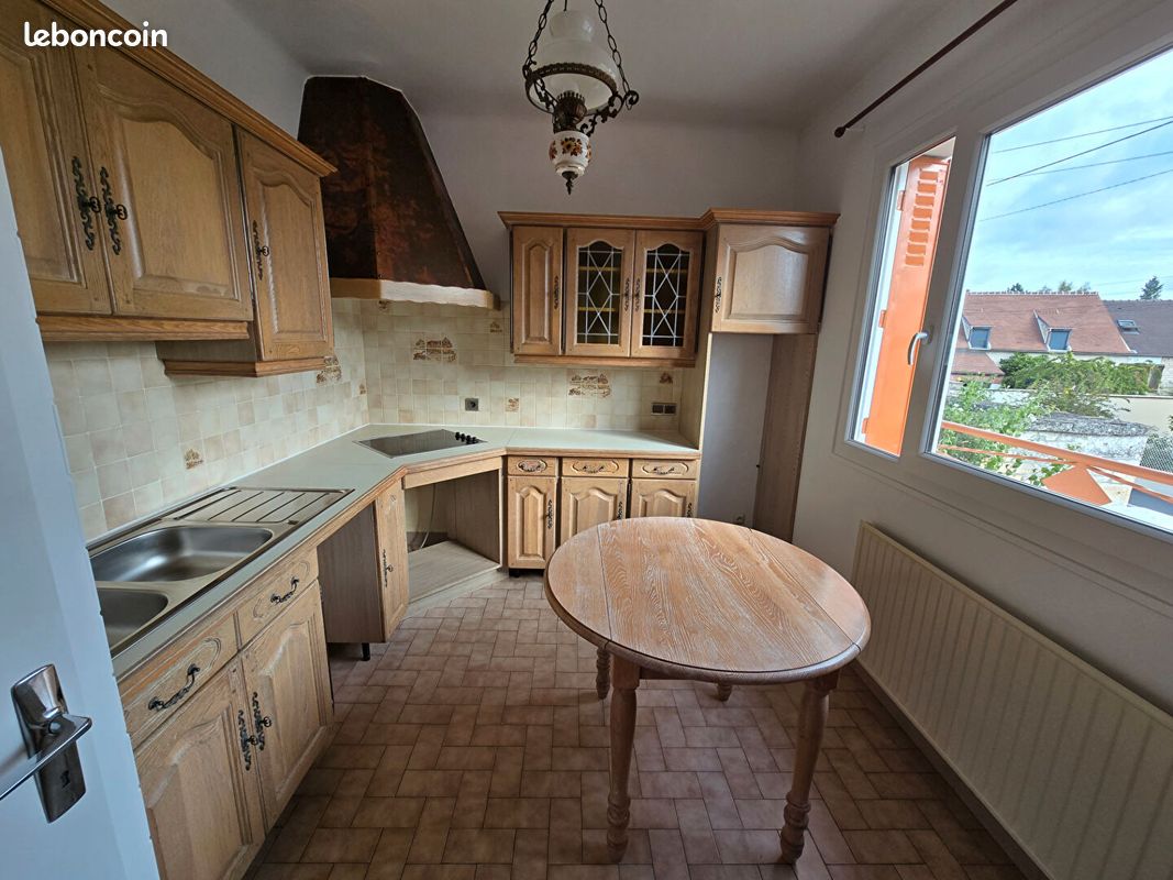 Maison 5 pièces 97 m² · à Cires-lès-Mello · 97 m² · 1 300 €/mois