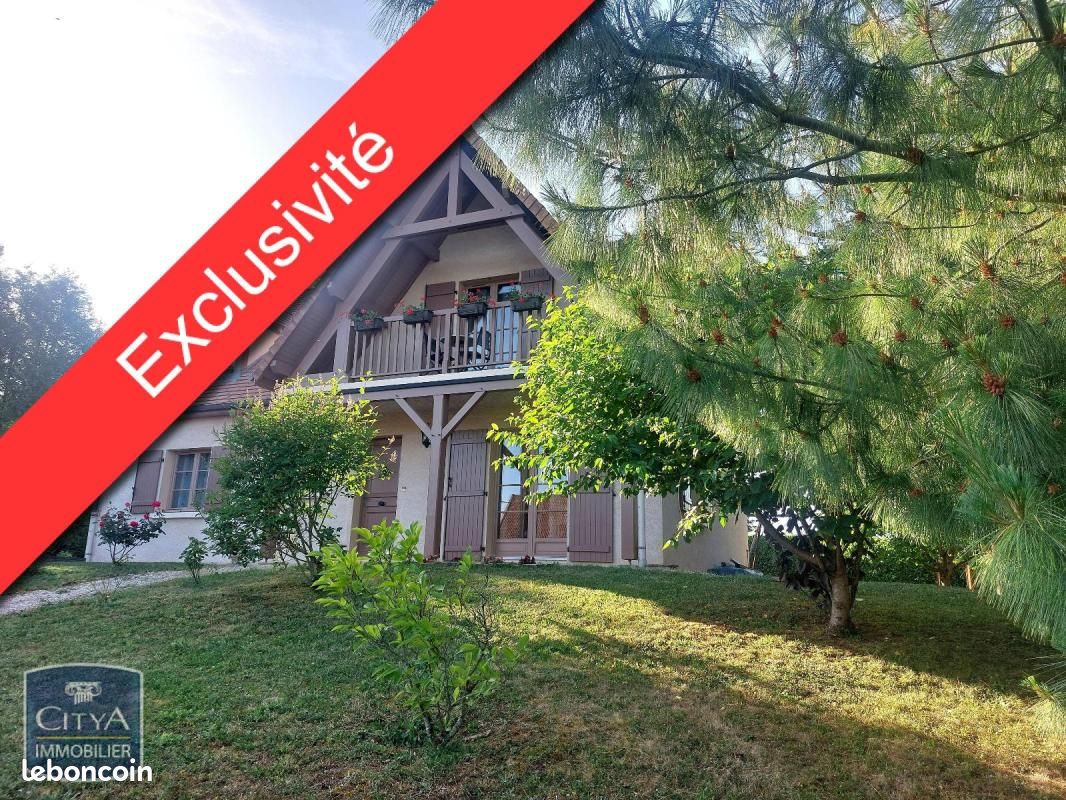 Maison 6 pièces 133 m² · à Magny-lès-Villers · 133 m² · 398 000 €