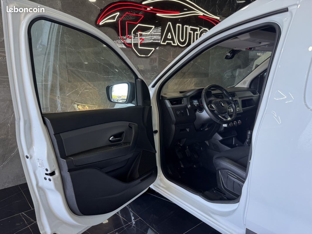 Renault express 1.5 blue dci 95ch confort 22 2022 tva recuperable (image 12)
