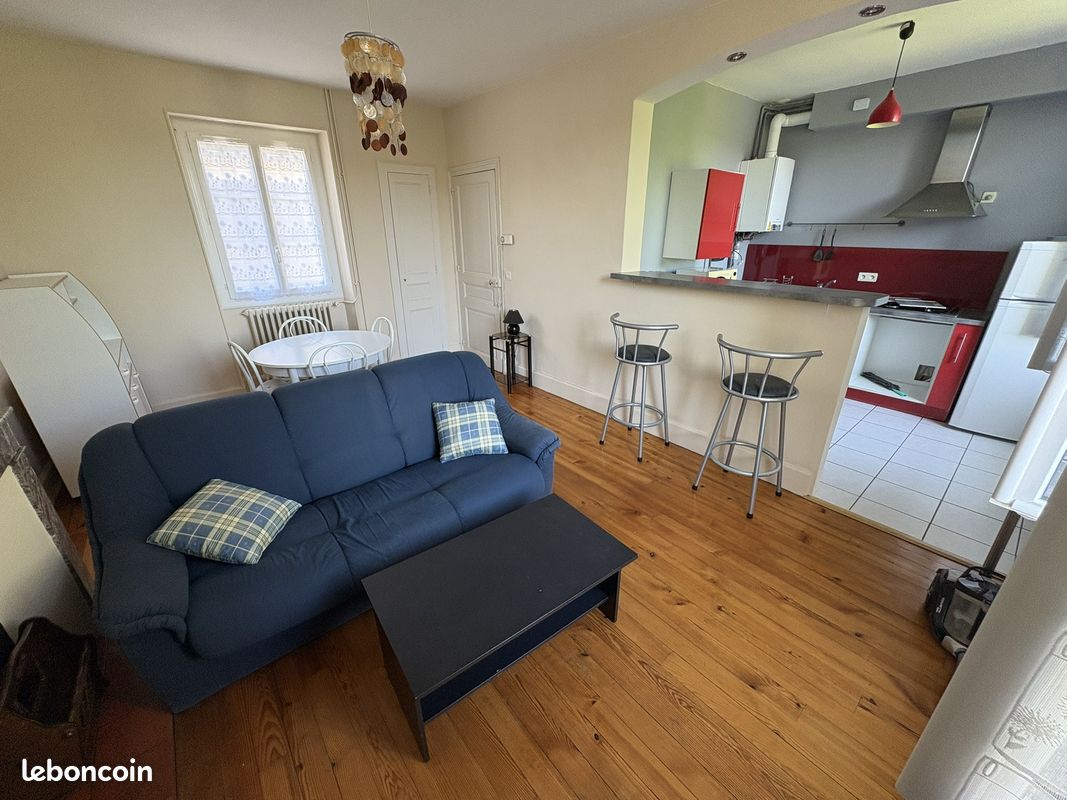 Appartement 3 pièces 70 m² · à Auch · 70 m² · 650 €