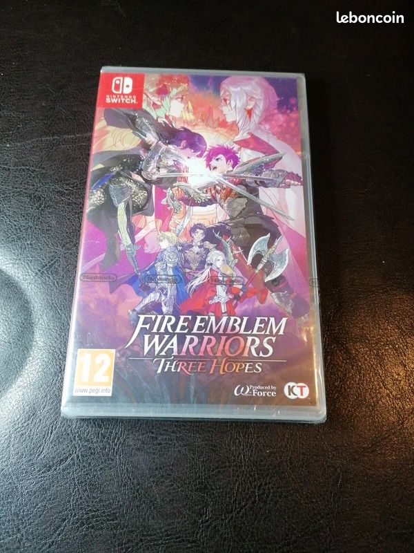 Jeu fire emblem warriors three hopes Sur nintendo switch encore sous blister (image 1)