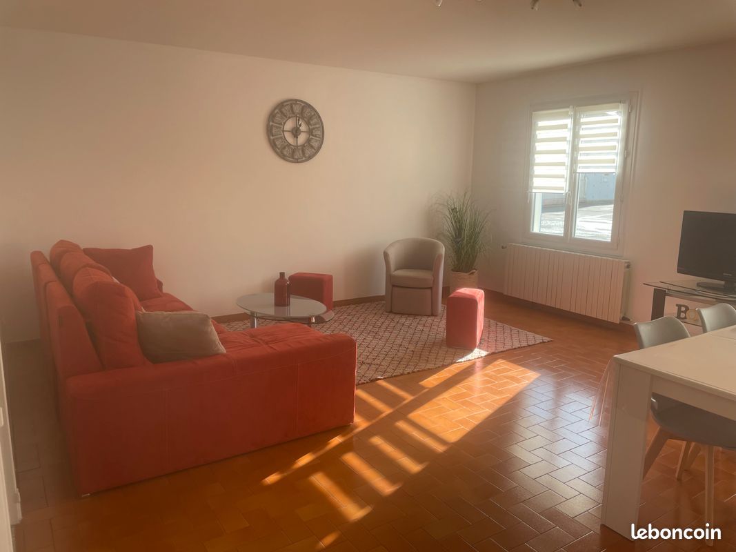 Maison 3 pièces 80 m² · à Saint-Georges-d'Oléron · 80 m² · 780 €/mois