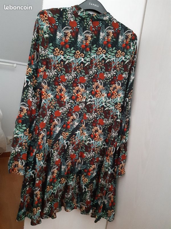Robe (image 2)