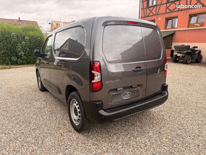 10 825 HT / CITROËN BERLINGO Van M 650kg BlueHDi 130 S&S Club EAT8 3places (image 6)