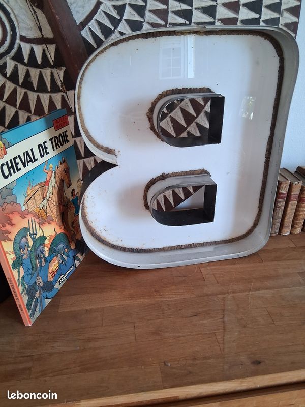 PrixPrime - Boîte aux lettres vintage en métal couleur rouille