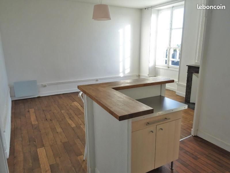 Appartement 2 pièces 52 m² - Thouars 79100 (image principale 5)