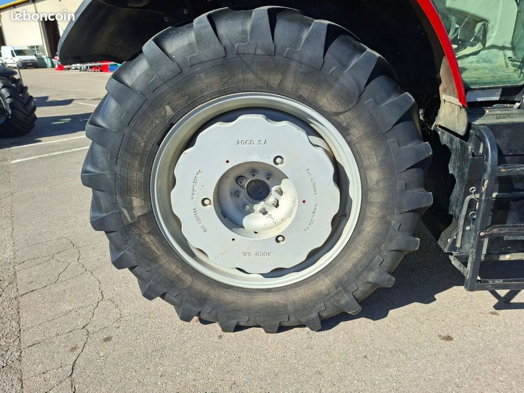 Massey Ferguson 6713S (image 8)