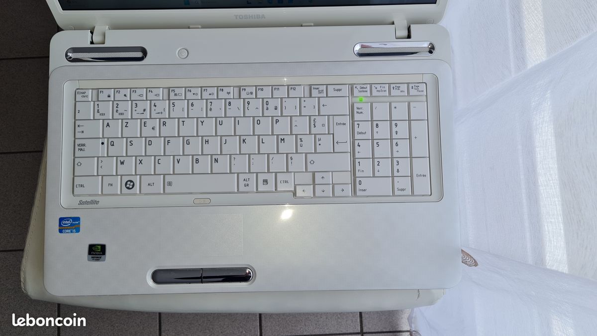 Clavier AZERTY Français Neuf Pour Toshiba Satellite Pro L775, Couleur Blanc - Clavier De Remplacement Générique