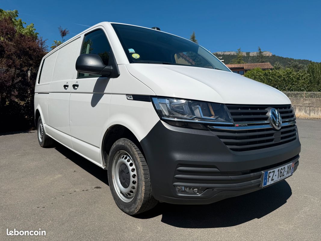 Volkswagen Transporter T6.1 L2H1 20 TDI 150ch 4 Motion Bv6m. Hayon CarPlay Equipement 89900 kms (image 5)