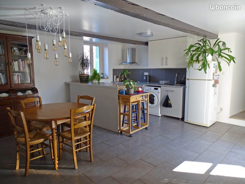 Appartement 4 pièces 65 m² · à Montbrison · 65 m² · 615 €