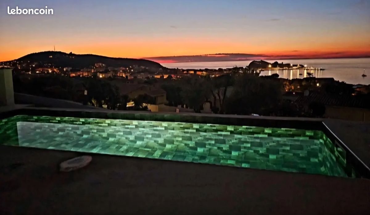 Maison 6 pièces 147 m² · à Monticello · 147 m² · 1 100 000 €