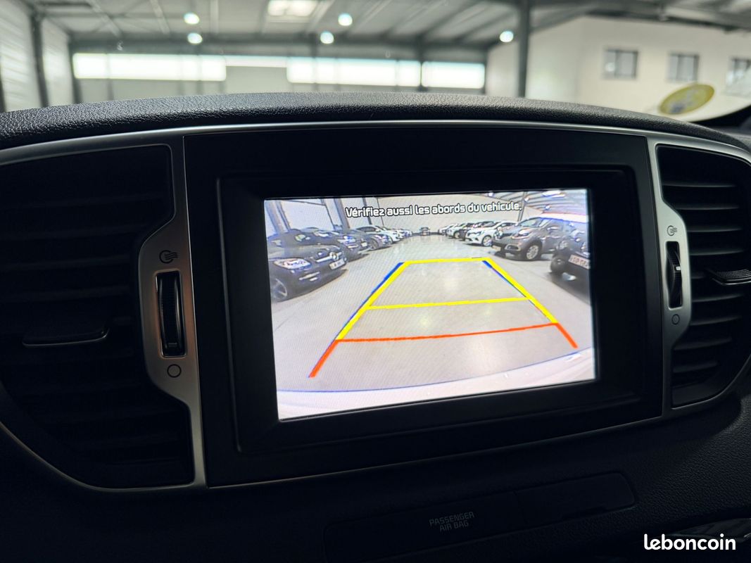 Kia sportage 1.7 crdi 141 ch dct 7 isg 4x2 gt-line boite auto / full cuir / camera de recul / carplay / garantie (image 6)