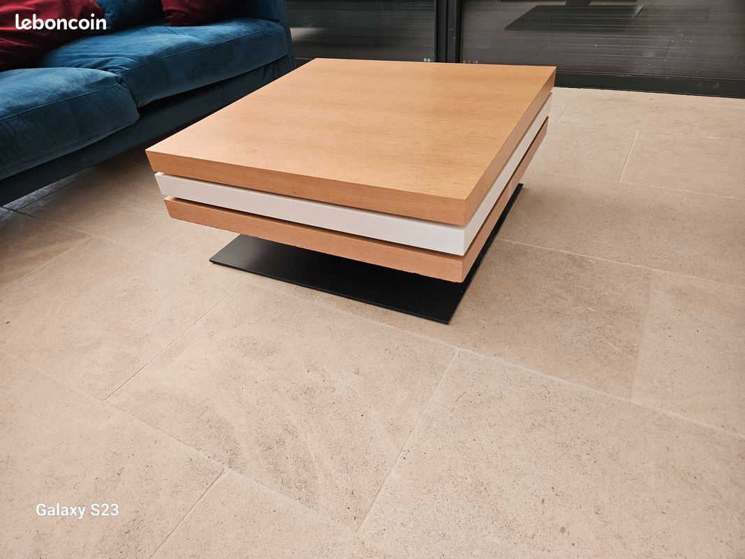 Table basse contemporaine (image 3)