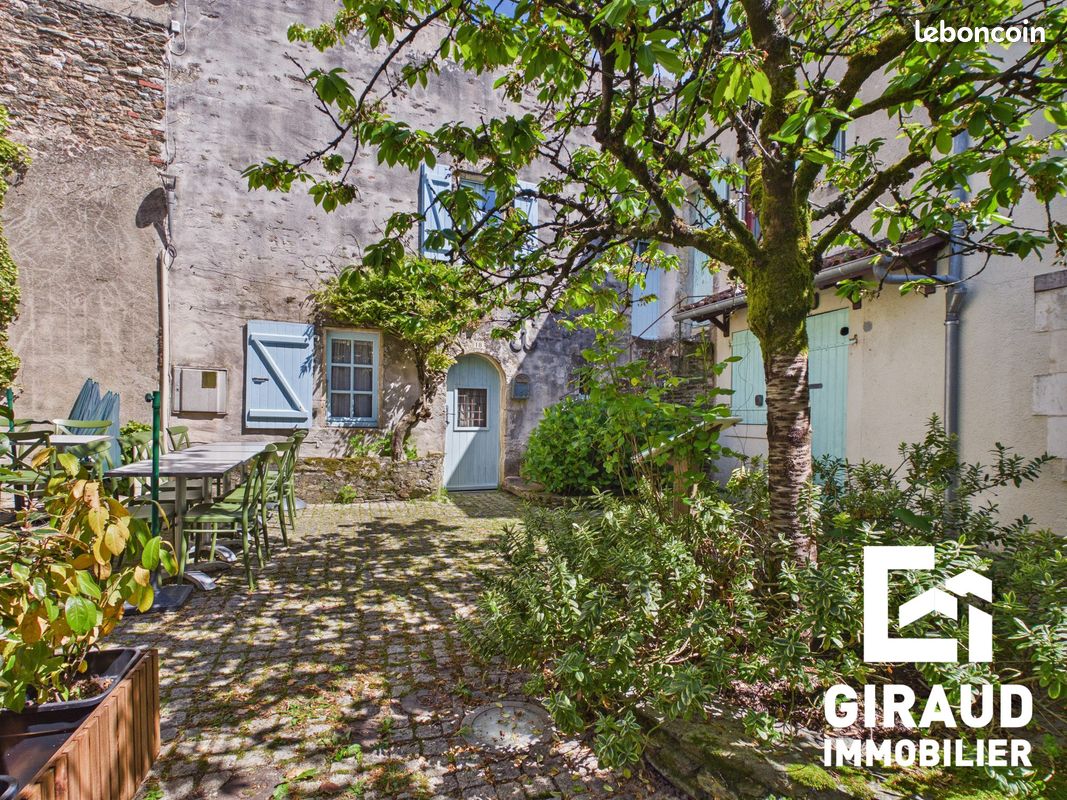 Maison 5 pièces 100 m² · à Vouvant · 100 m² · 148 500 €