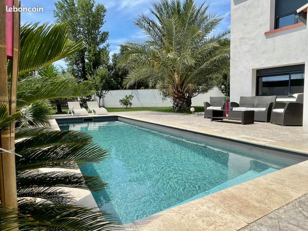 Villa T5 / T6 170m2 moderne & contemporaine 5 min de la Mer
