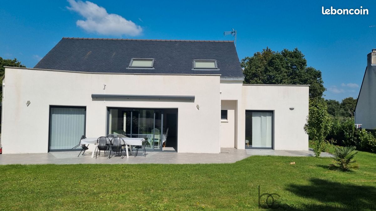 Maison 4 pièces 198 m² · au Hézo · 198 m² · 1 461 €/mois