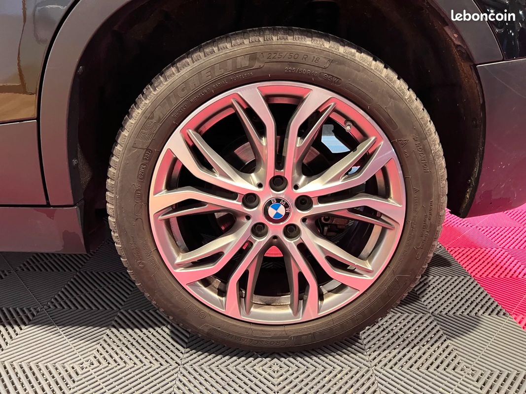 BMW X2 F39 sDrive 18i 140 ch DKG7 Lounge Plus (image 40)