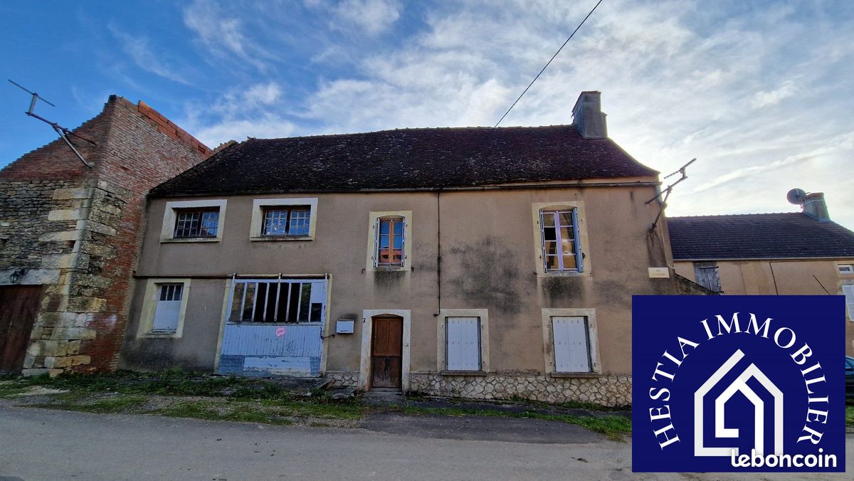 Maison 4 pièces 93 m² · à Semur-en-Auxois · 93 m² · 35 000 €