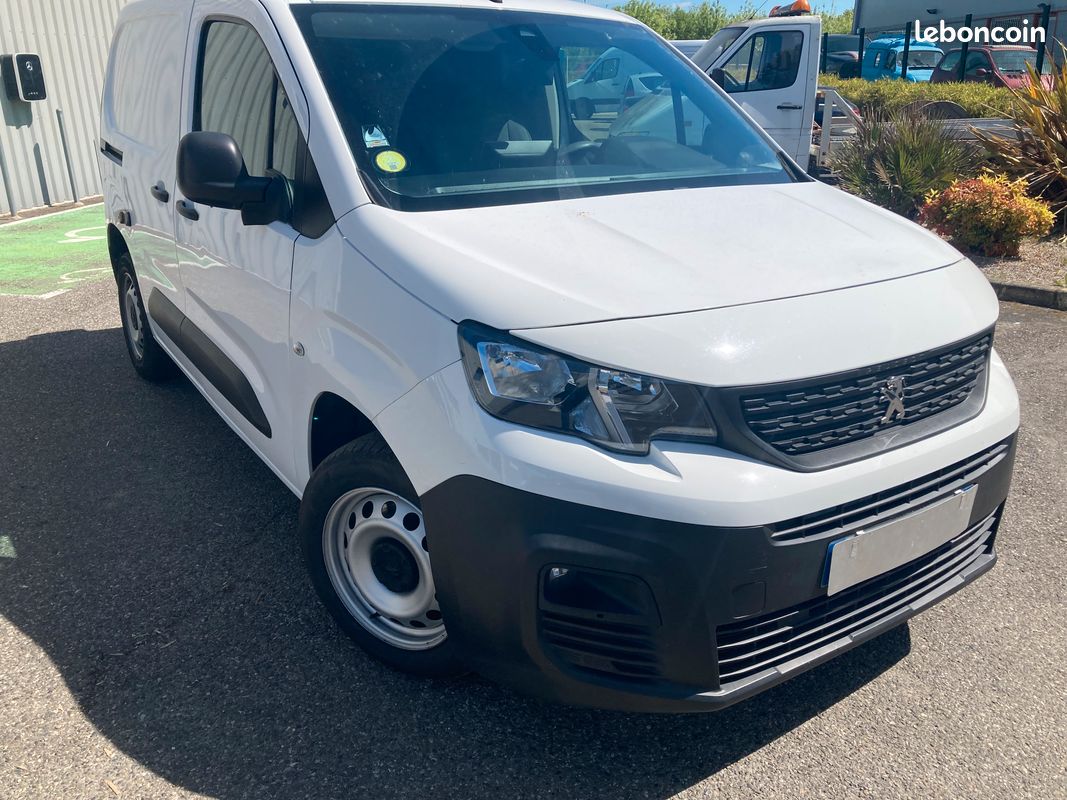 Peugeot partner bhdi 100 s&s1000kg std asphalt(tva) (image 1)