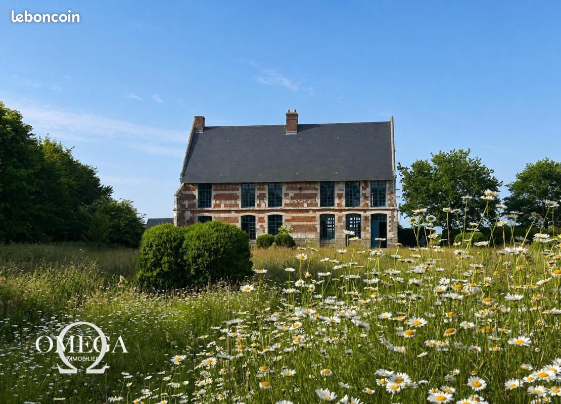 Maison 9 pièces 310 m² · à Terres-de-Caux · 310 m² · 699 000 €